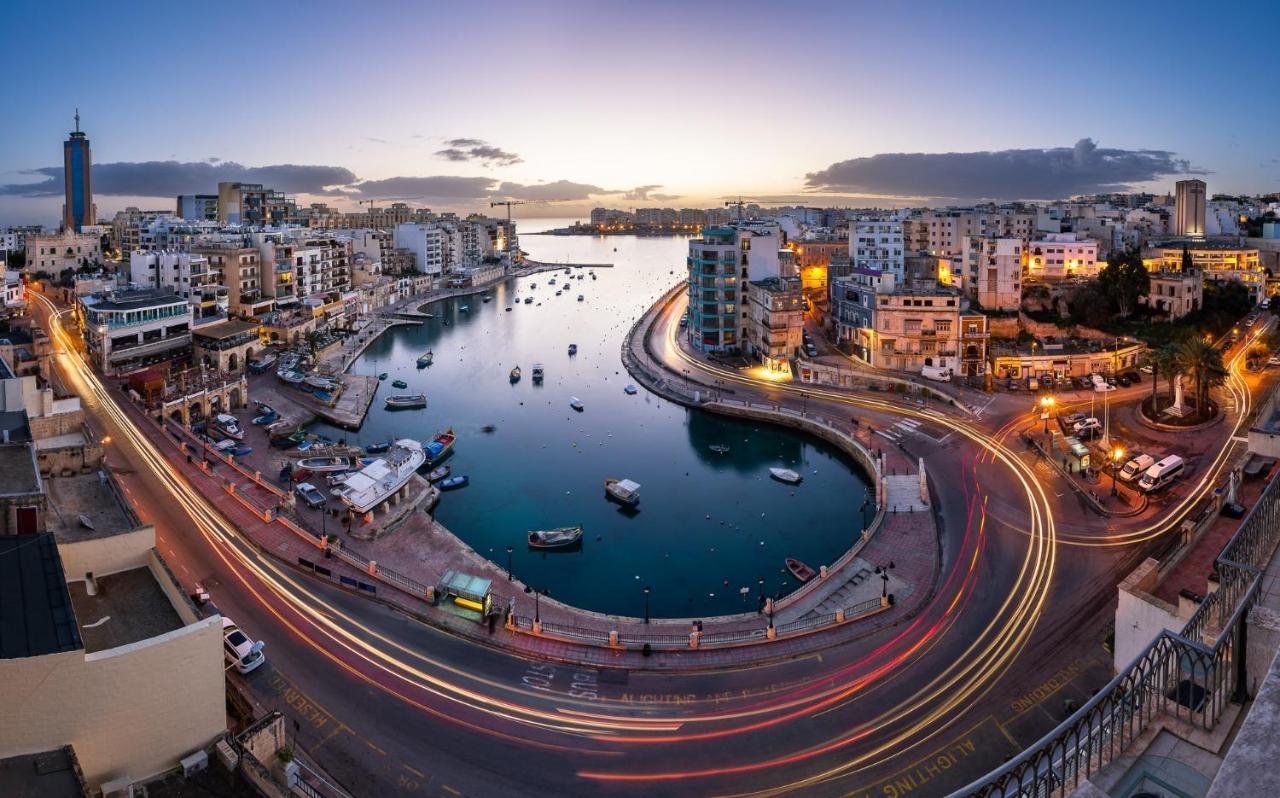 Picturesque Sliema Pad Steps From The Seafront Appartement Buitenkant foto