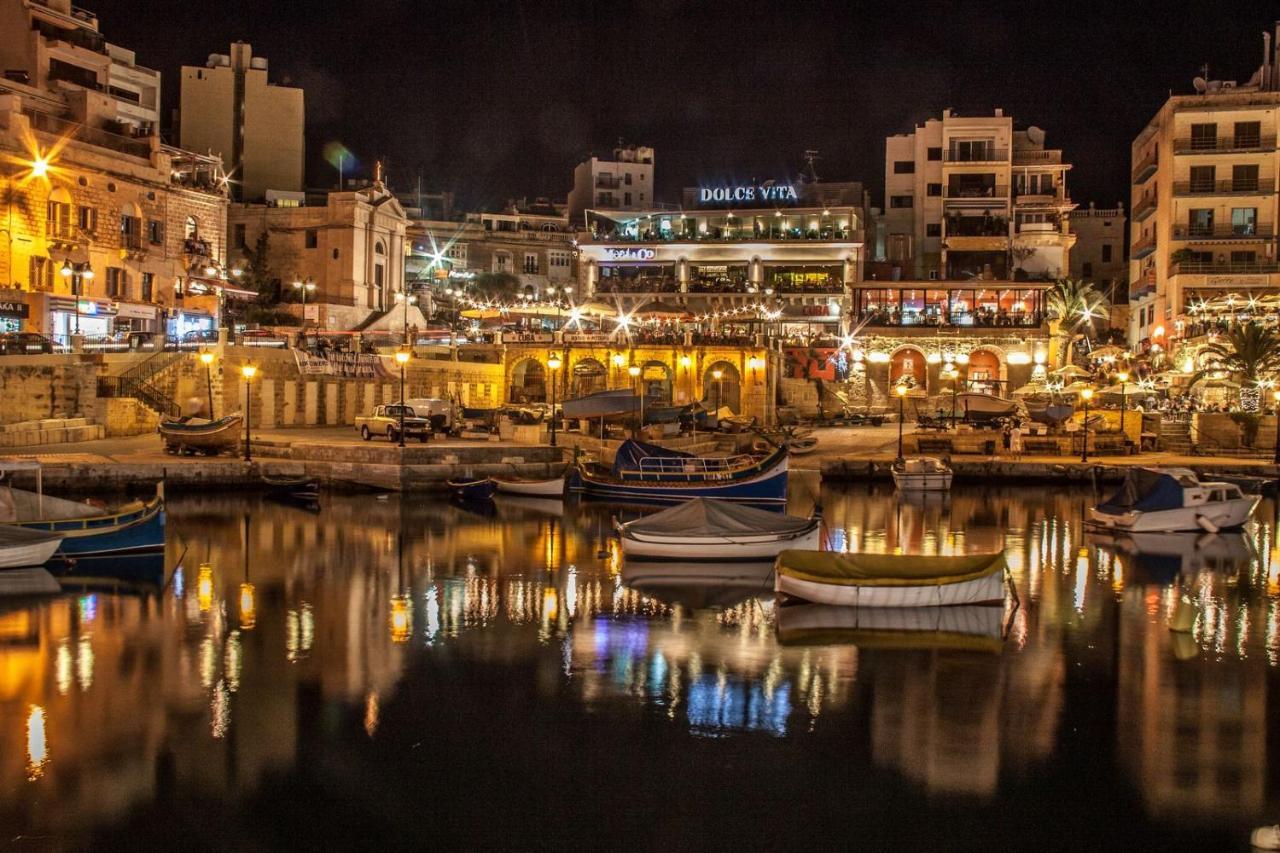 Picturesque Sliema Pad Steps From The Seafront Appartement Buitenkant foto